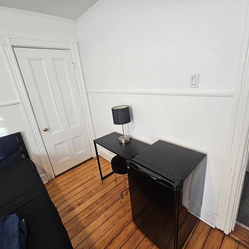 141 Wendell St #1373618P - Photo 7 of 16