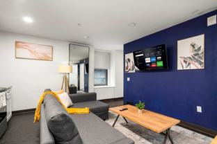 209 9th St - Photo 1 of 1