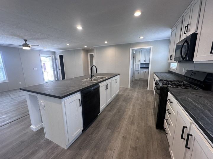 29638 Danbury Ct #240 - Photo 2 of 16