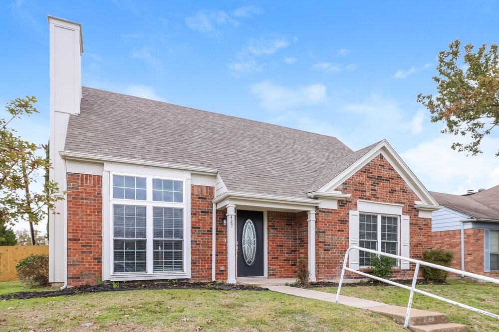 427 Chancellorsville Dr - Photo 4 of 17