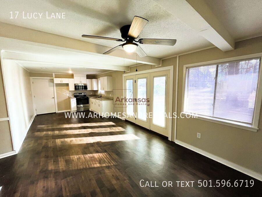 17 Lucy Ln - Photo 2 of 13