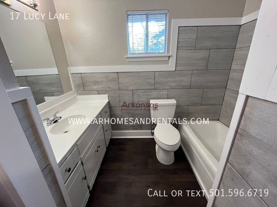 17 Lucy Ln - Photo 5 of 13