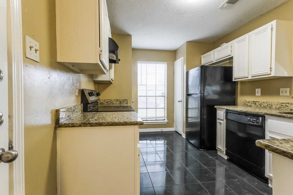 2215 Hazyknoll Ln - Photo 7 of 16