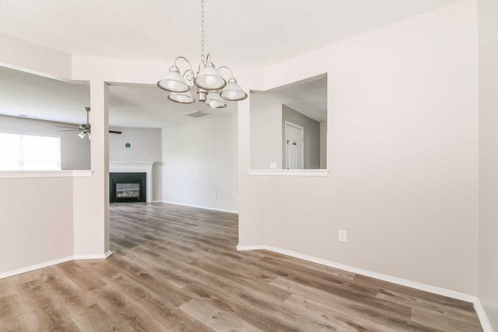 3168 Varcroft Rd - Photo 6 of 17