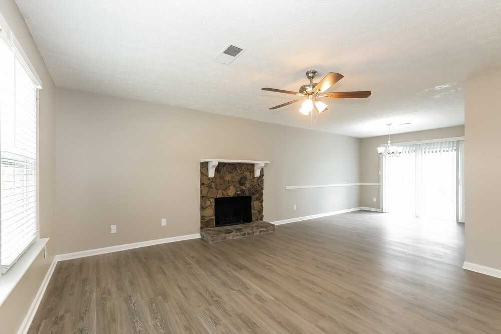 1316 Candlelite Ln - Photo 7 of 20