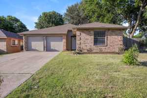 featured image of 216 Lantana Dr