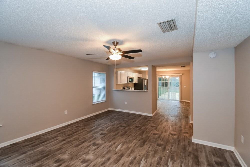 859 Collinswood Dr - Photo 6 of 16