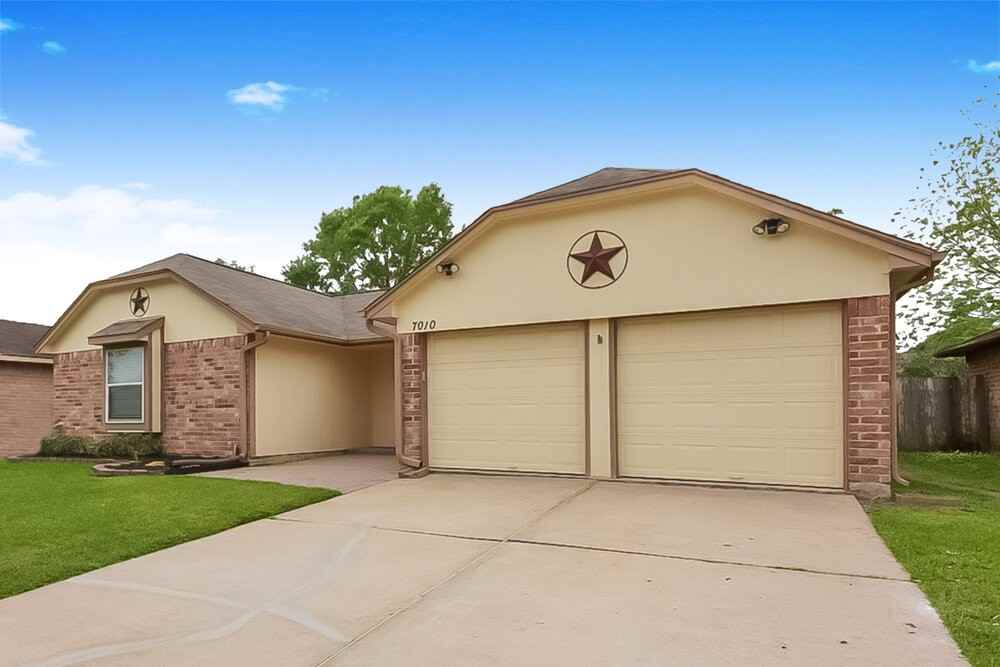 7010 Gettysburg Dr - Photo 3 of 19