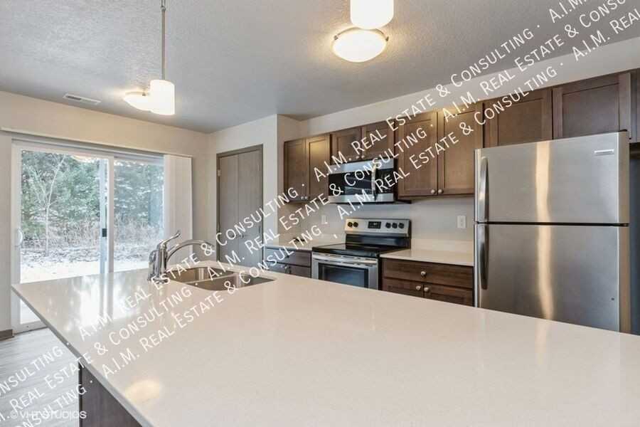 2921 Nw 40th Ln - Photo 4 of 17