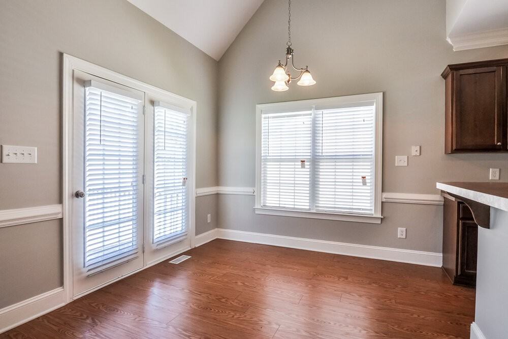 3011 Watsonia Dr - Photo 7 of 17