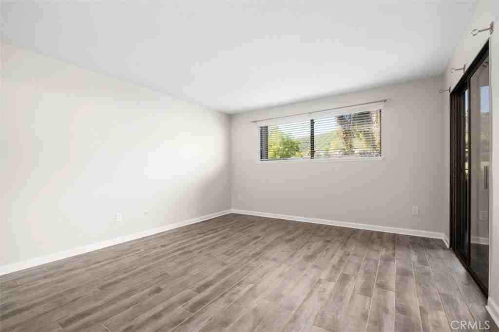 31605 E Nine Dr #31605 - Photo 7 of 22