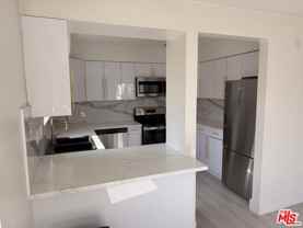 1609 Veteran Ave - Photo 1 of 1