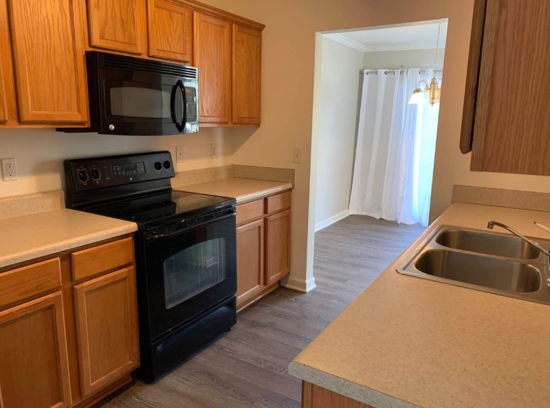 759 Bellview Way - Photo 5 of 10