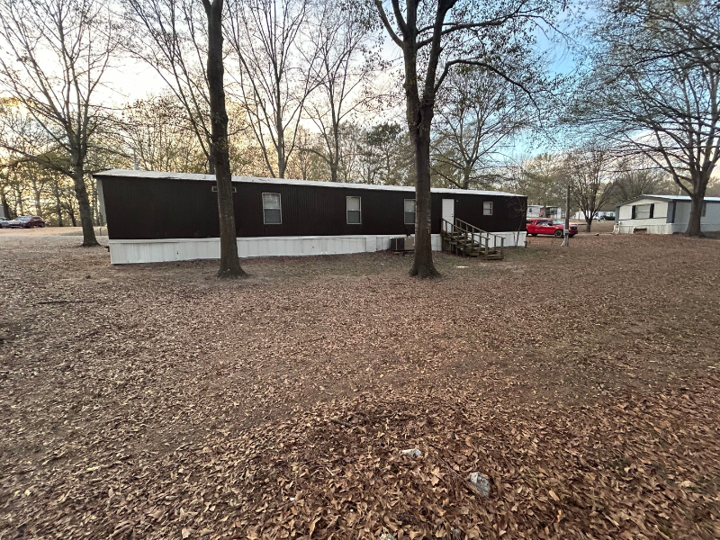 1032 Deborah Ln - Photo 2 of 21