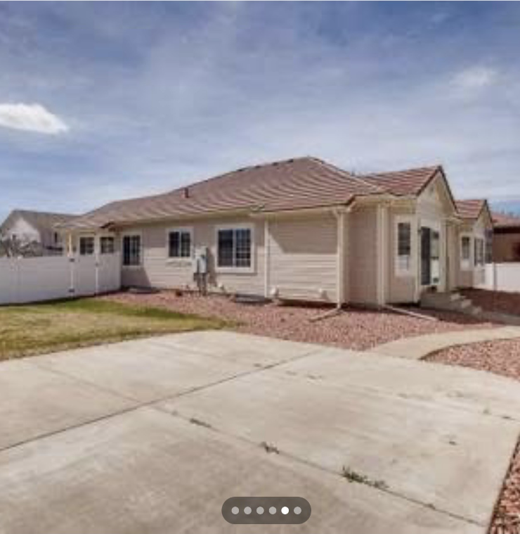 5335 Malta St - Photo 5 of 6