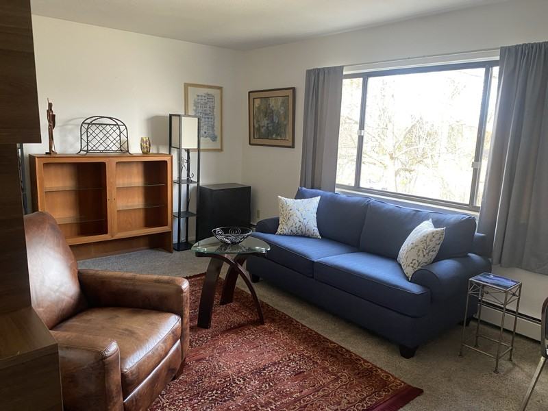 1600 Newman Ave - Photo 2 of 6