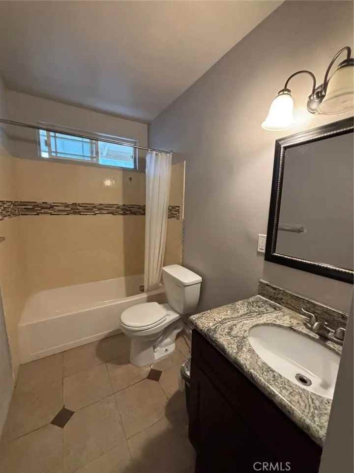 18434 Farjardo St #18434 - Photo 3 of 4