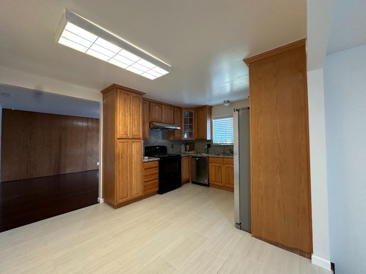 1177 Miller Ave #1177 - Photo 2 of 7