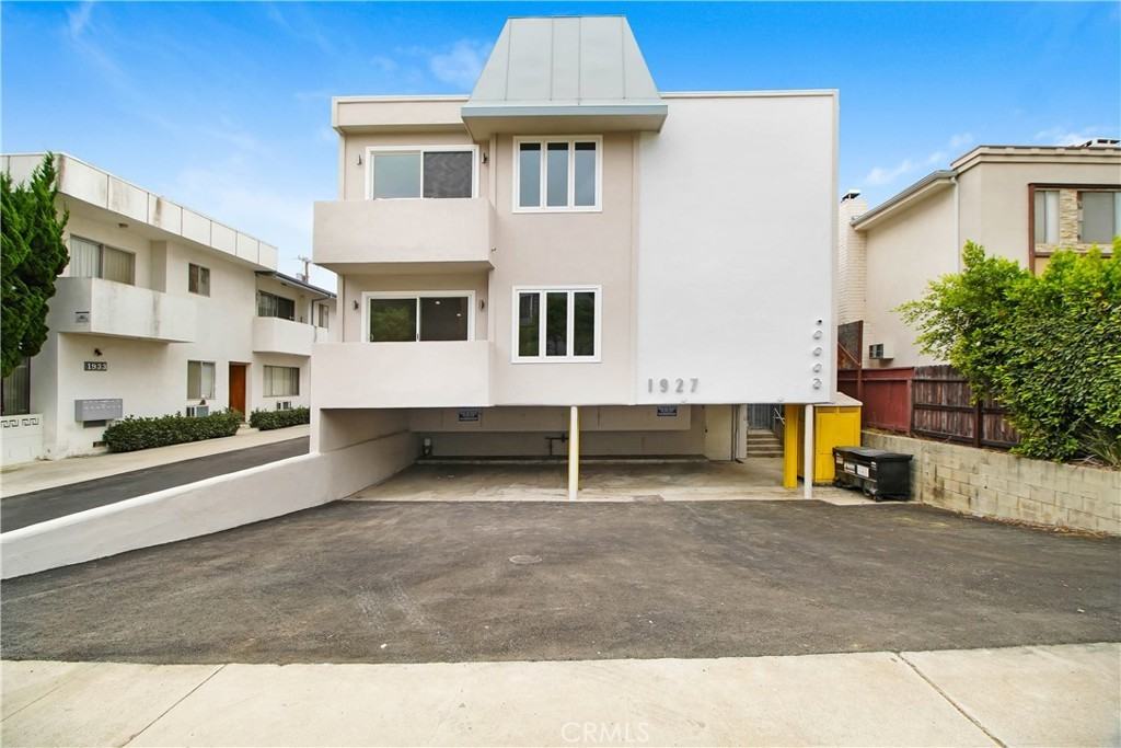 1927 Pelham Ave #1927-1 - Photo 4 of 18