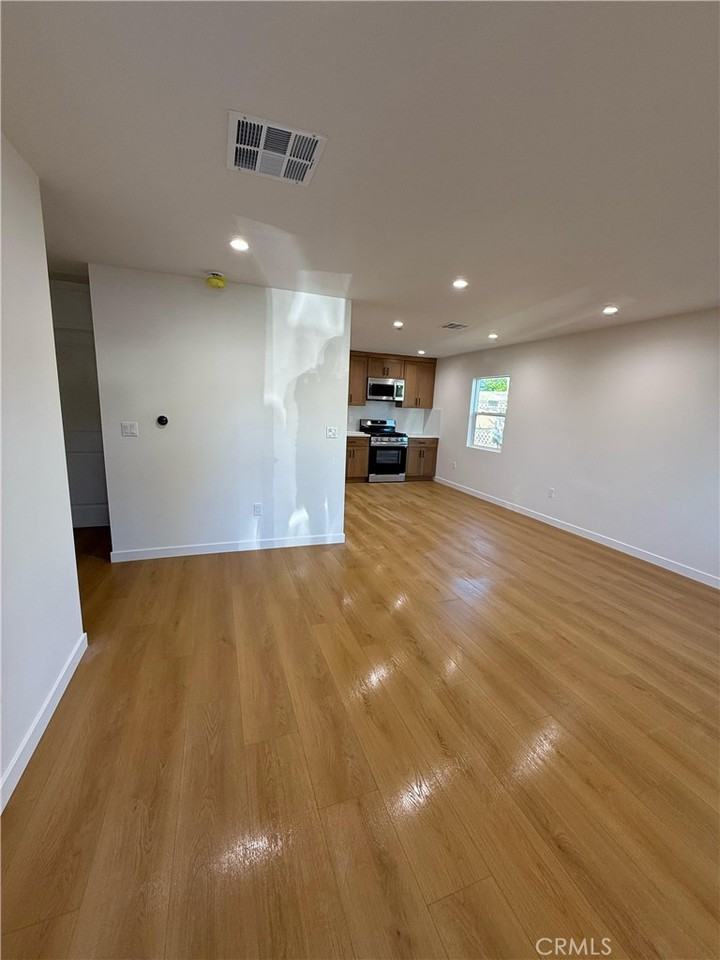 2215 N Brighton St #2215 - Photo 3 of 16