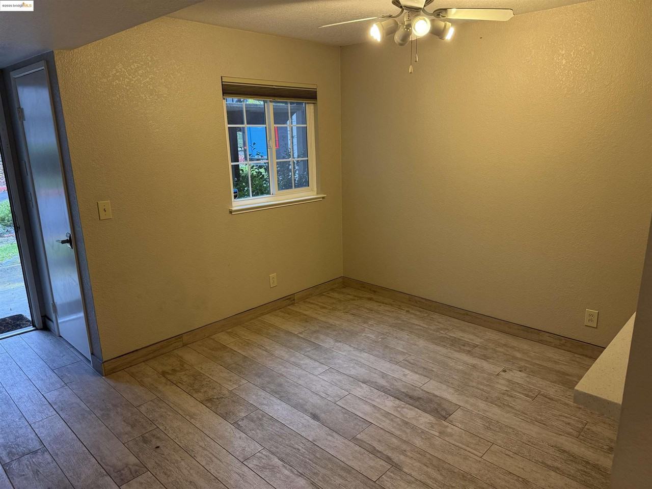 510 Canyon Oaks Dr #510C - Photo 3 of 23