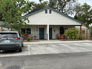 1738 Palm Ave #B - Photo 2 of 18