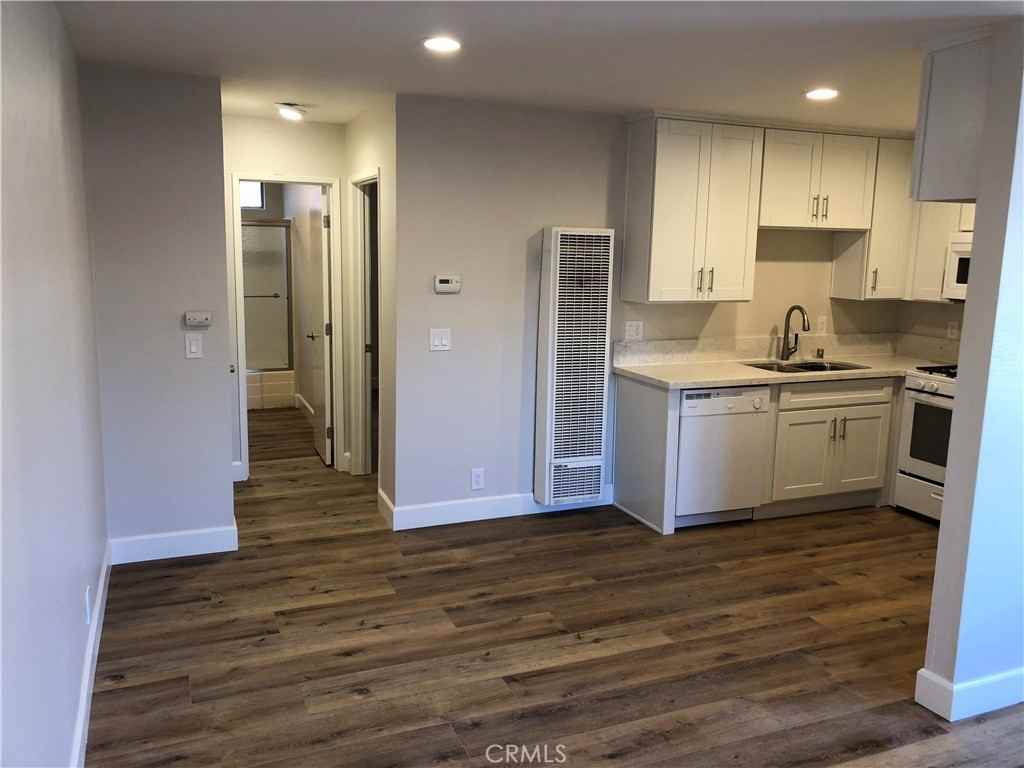 24831 La Cresta Dr #24831C - Photo 5 of 16