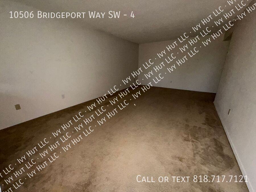 10506 Bridgeport Way Sw #4 - Photo 2 of 18