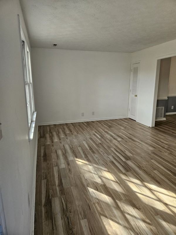 1890 Clinton Rd - Photo 3 of 17