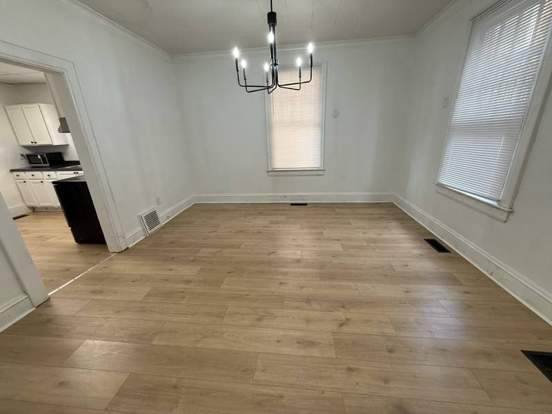 507 Park Ave - Photo 5 of 17