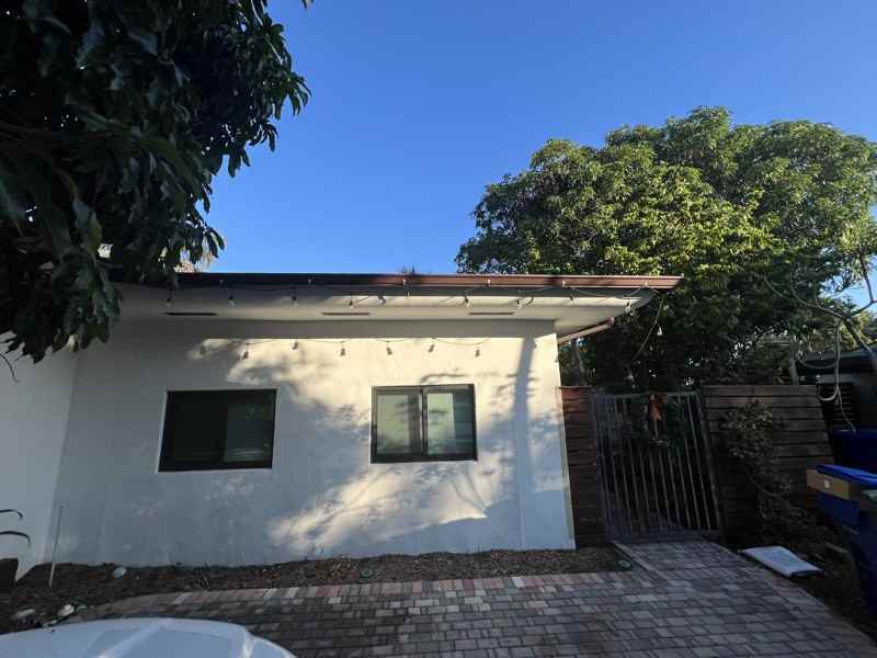 3371 Sw 22nd St #1 - Photo 2 of 8