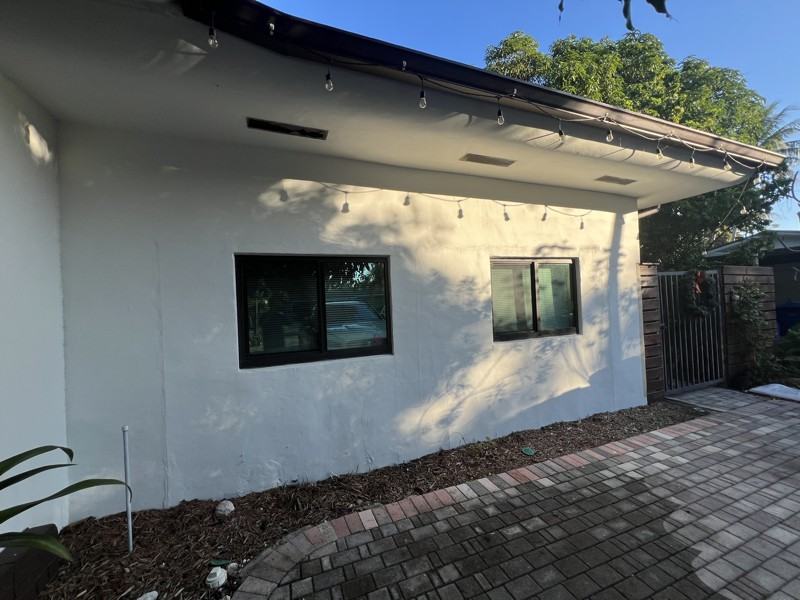 3371 Sw 22nd St #1 - Photo 5 of 8