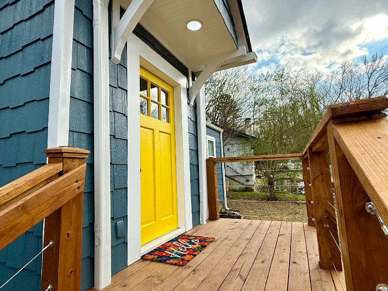 3613 Glendon Dr - Photo 3 of 20