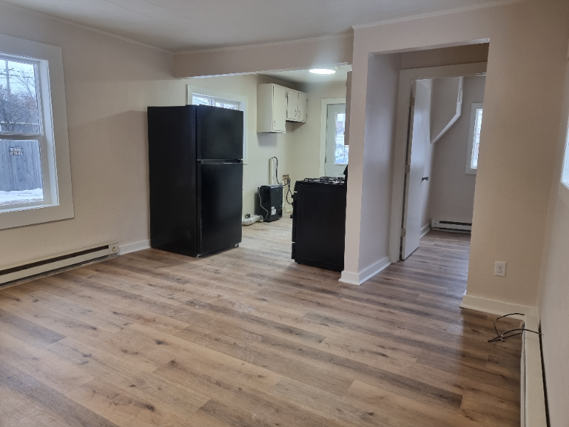 214 1/2 N 15th St - Photo 6 of 19