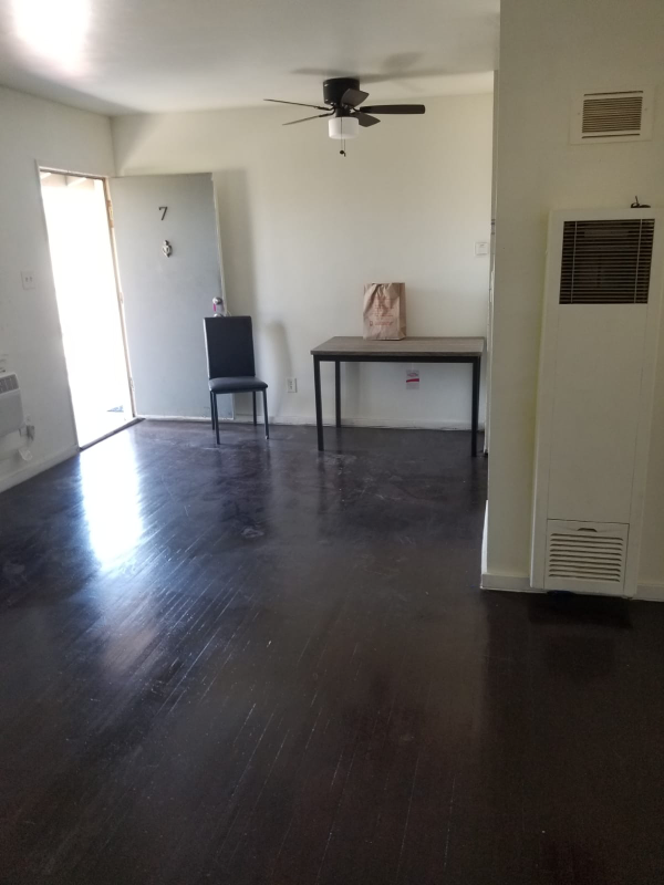 14811 Vanowen St #3 - Photo 6 of 6