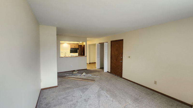 2325 Lewis Ave #7 - Photo 3 of 11