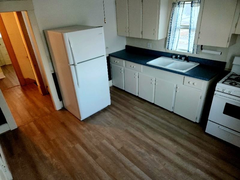 446 Hower St Ne - Photo 4 of 15