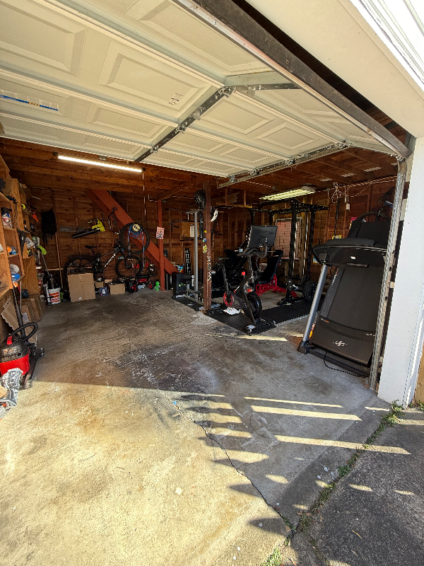 1544 Nelms Ave - Photo 3 of 12