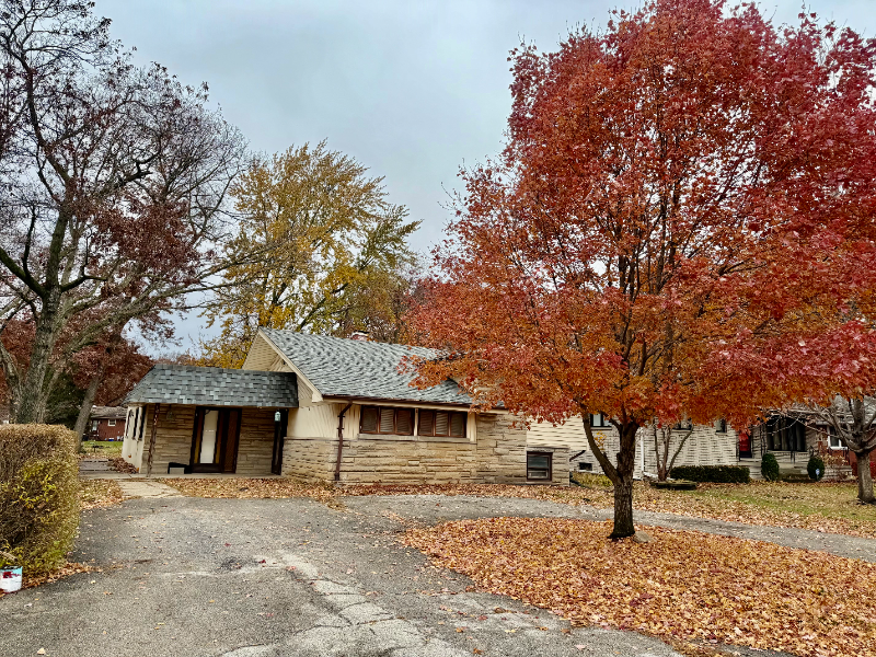 18104 Paxton Ave ##Il - Photo 3 of 16