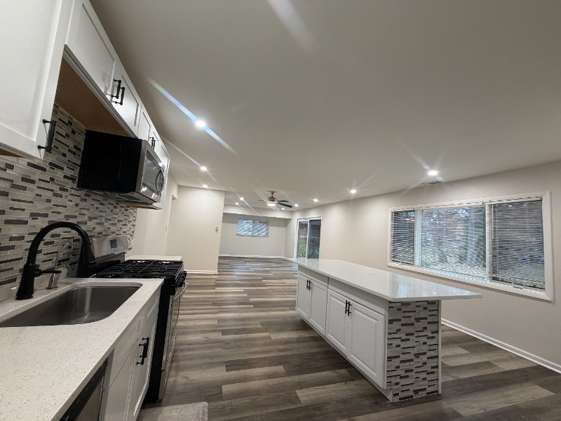 18104 Paxton Ave ##Il - Photo 5 of 16