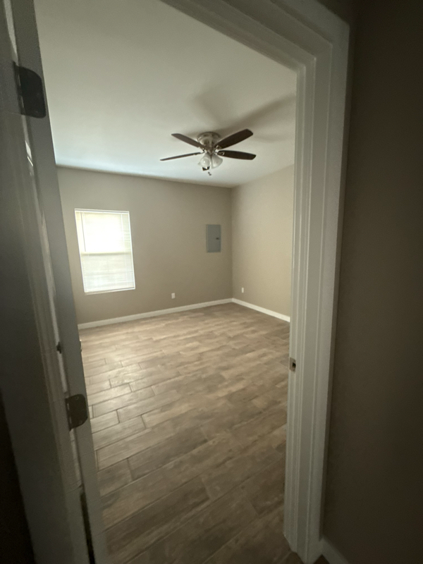 513 Hope Dr #C - Photo 5 of 14