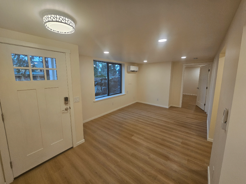 6311 Ne 196th St - Photo 3 of 16