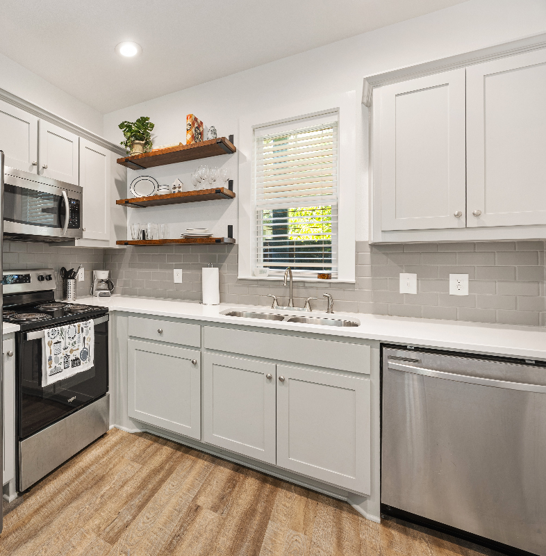 600 Barnes St - Photo 5 of 19