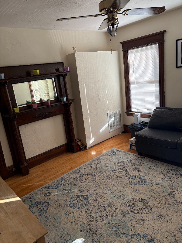 193 Vernon St #2 - Photo 2 of 6