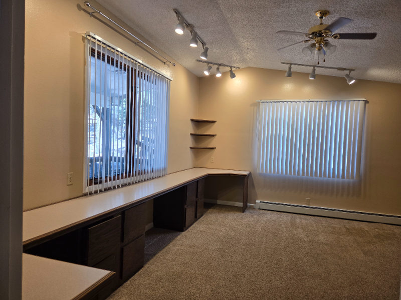 4745 Shady Ln - Photo 3 of 20