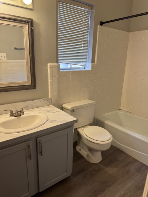 1503 E 22nd St - Photo 7 of 13