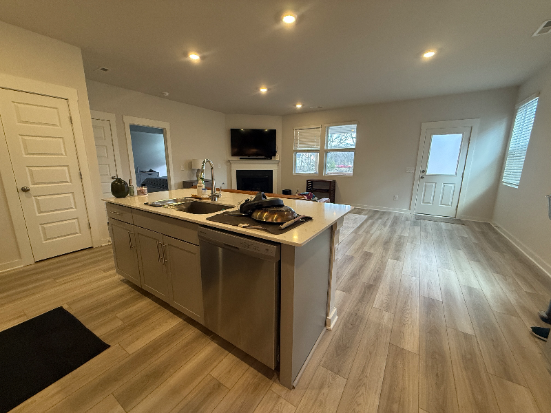 845 Nightingale Ave - Photo 5 of 20