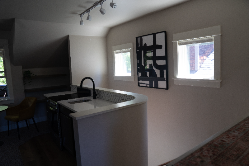 1419 N 6th St #A - Photo 3 of 12