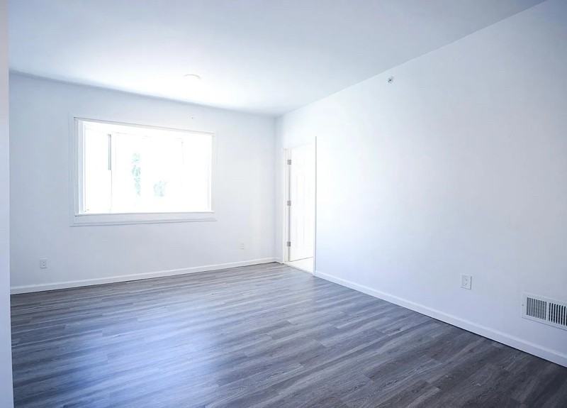 818 S 12th St #1 - Photo 7 of 9