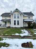 featured image of 171 2nd St #2